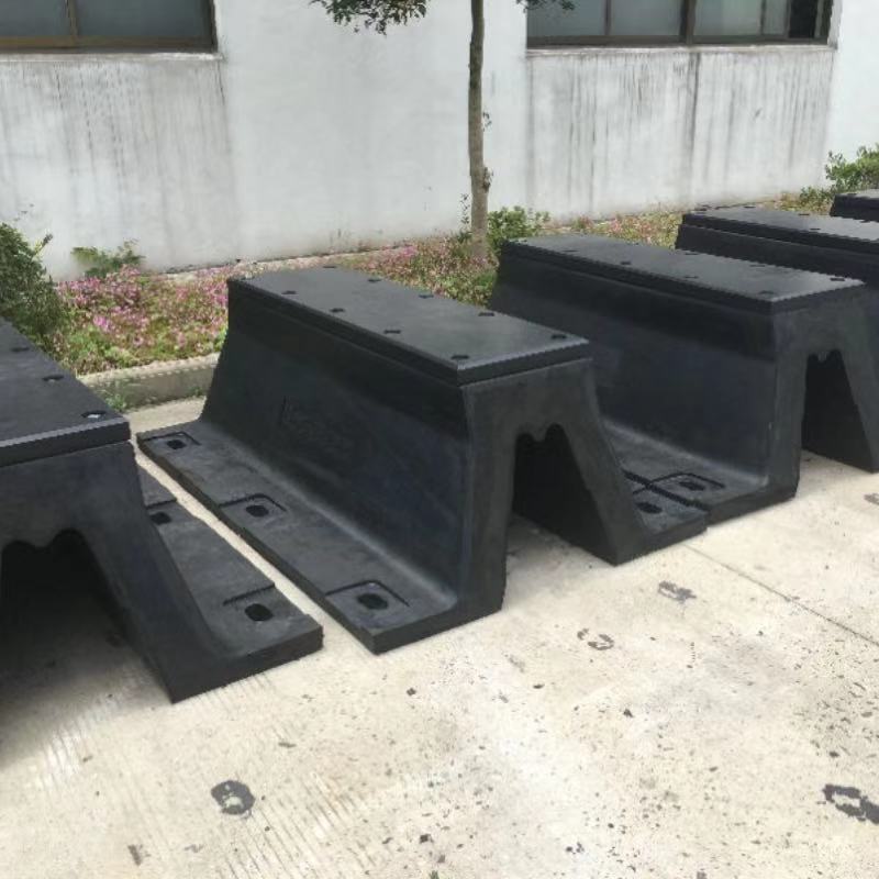 Marine Solid Arch 250H Rubber Fender Factory with High E.A